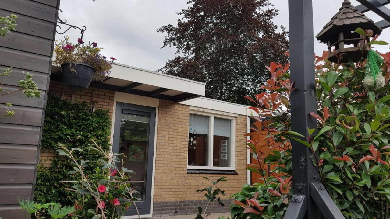 Bed and Breakfast Achter De Beukenboom à Roden Extérieur photo